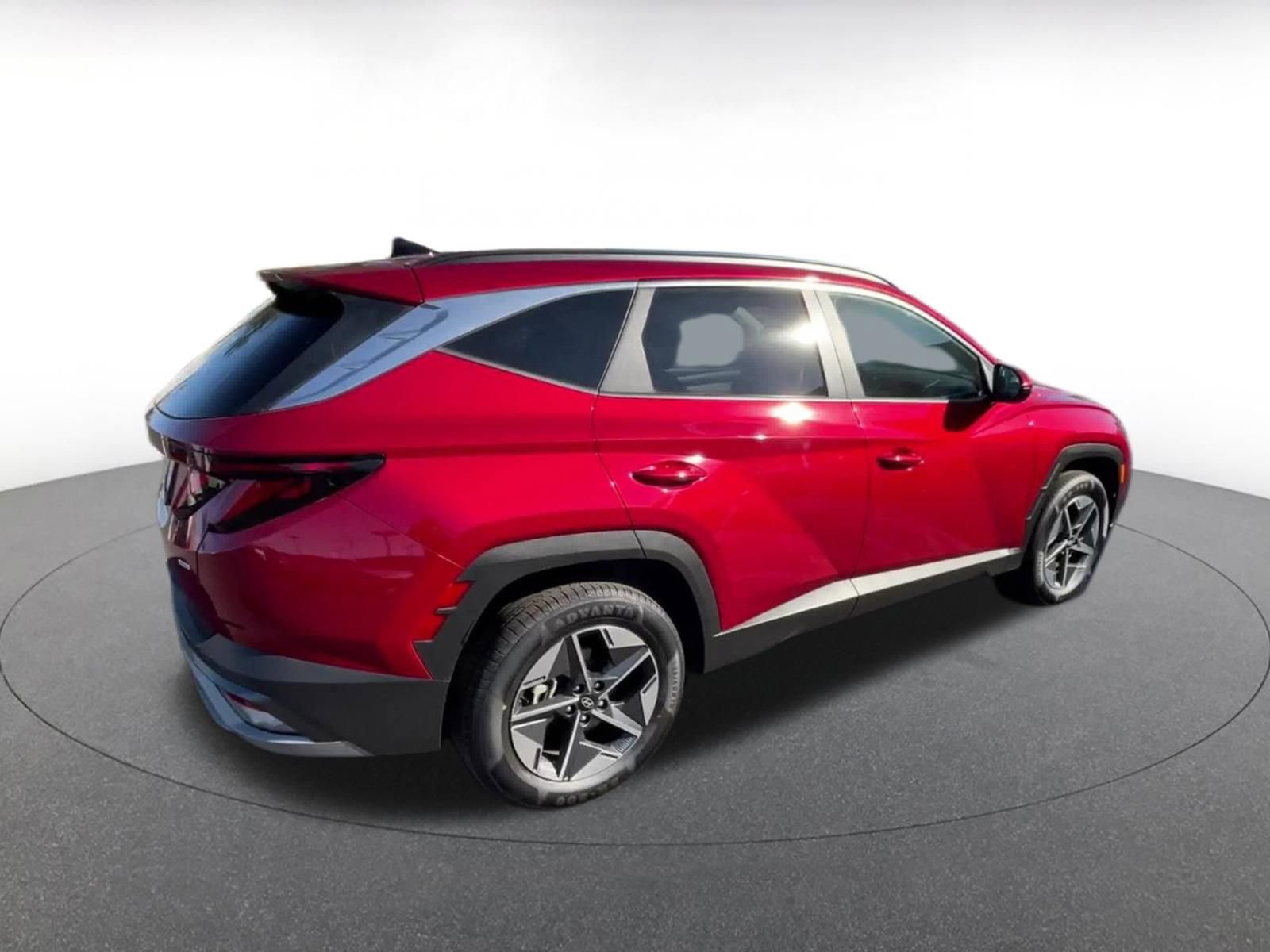 Used 2025 Hyundai Tucson SEL AWD/4WD image 15
