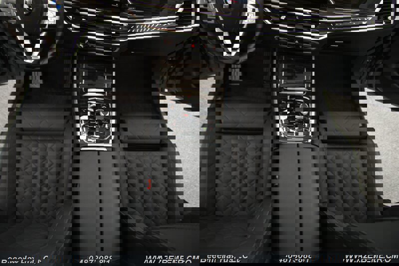 Used 2025 BMW X7 xDrive40i image 18