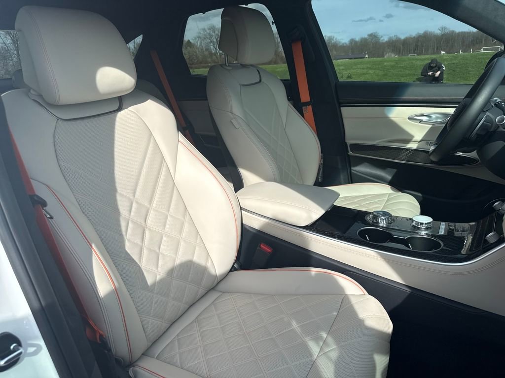 Used 2026 Genesis GV70 3.5T Sport Prestige image 15