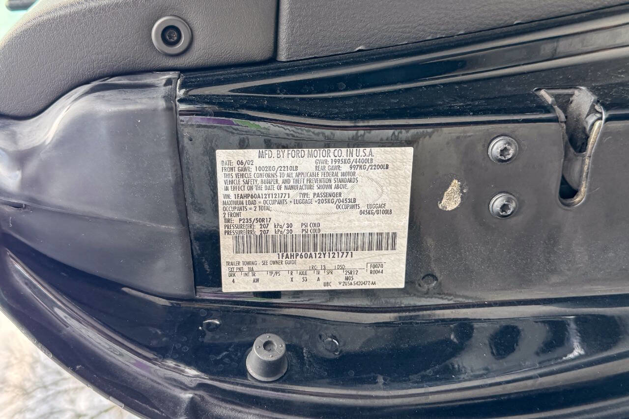 Used 2002 Ford Thunderbird Deluxe image 37