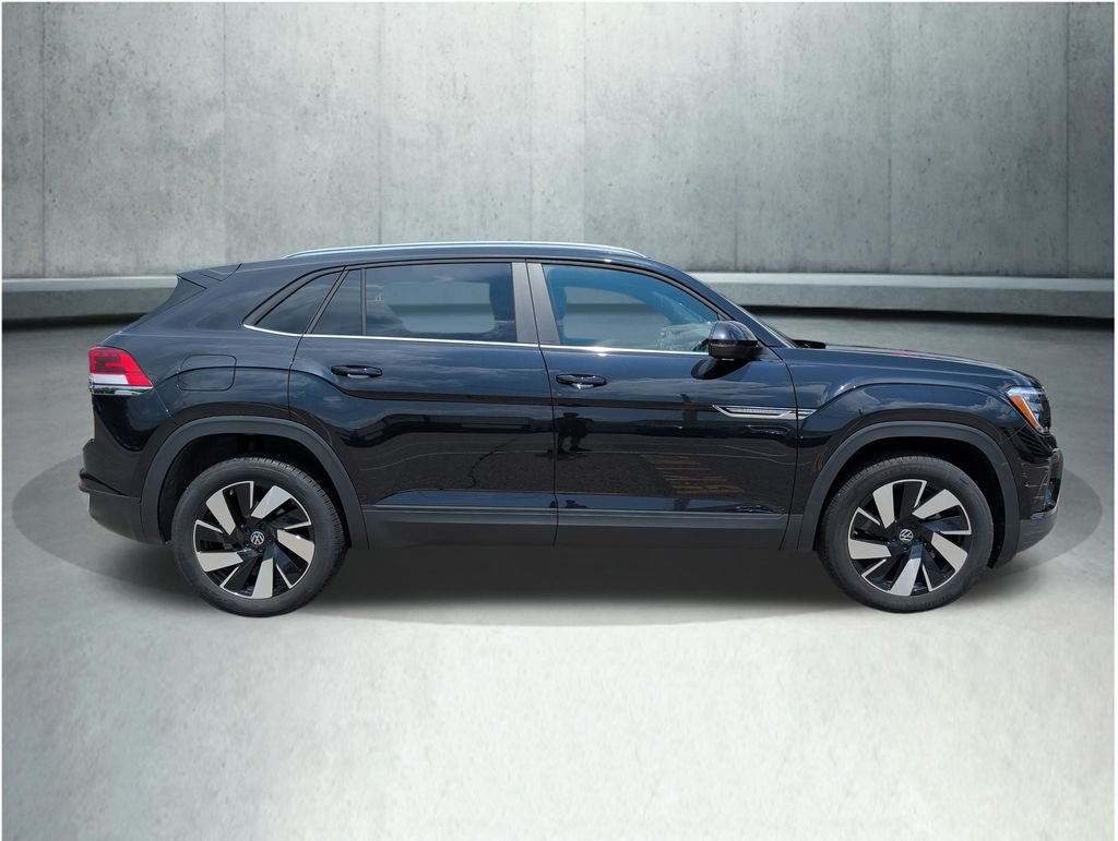 Used 2024 Volkswagen Atlas Cross Sport SE AWD/4WD image 6
