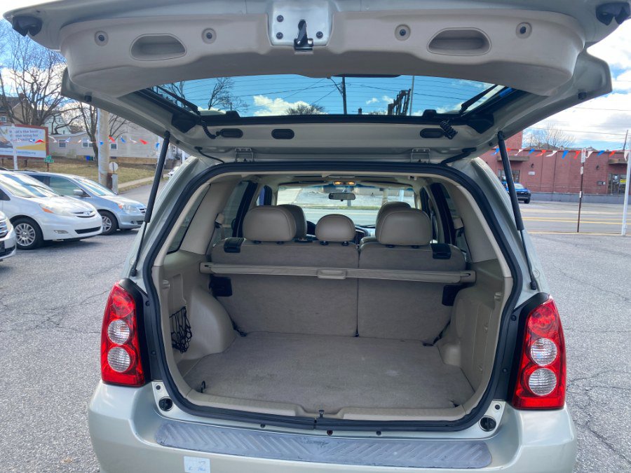 Used 2005 MAZDA Tribute s w/ Package 3 image 13