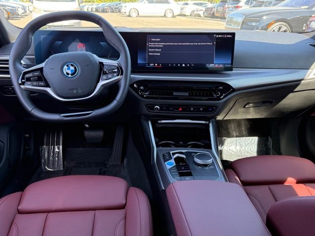 Used 2025 BMW i4 eDrive40 w/ Premium Package image 30