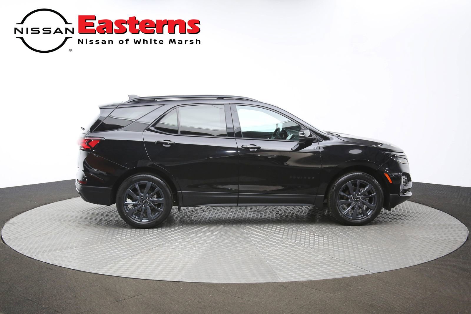 Used 2024 Chevrolet Equinox RS image 43