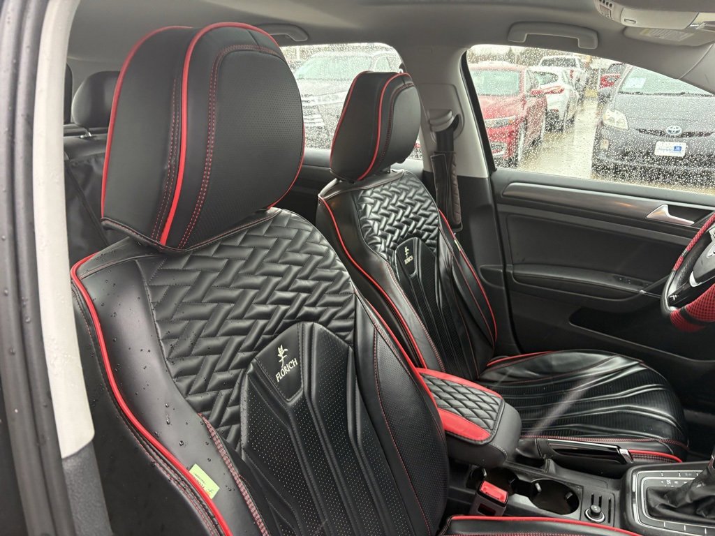 Used 2019 Volkswagen Golf SE w/ Driver Assistance Package image 24