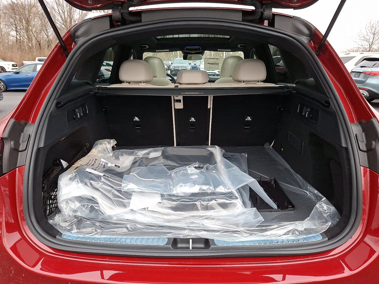 Used 2026 Mercedes-Benz GLC 300 4MATIC image 21