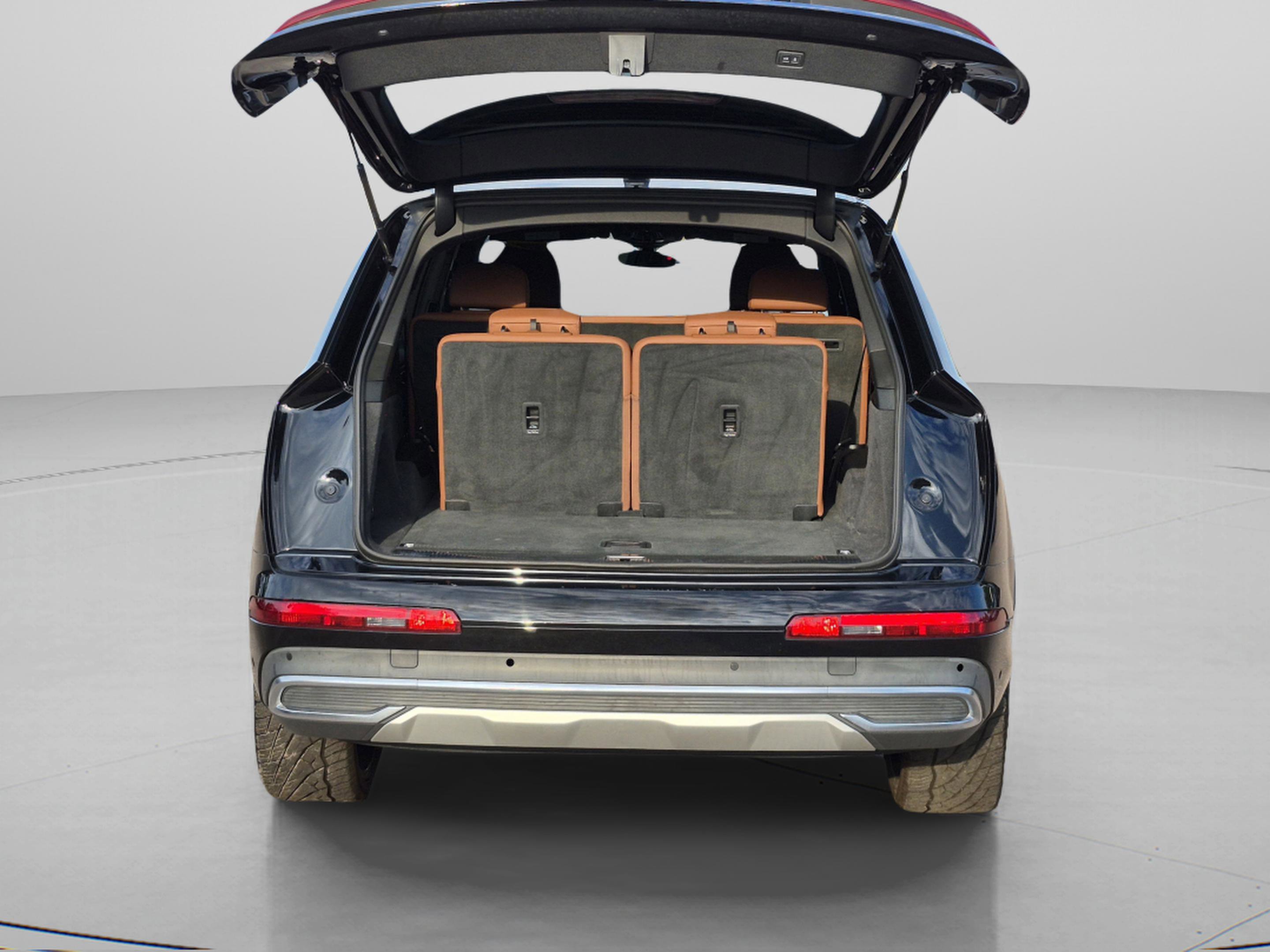 Used 2020 Audi Q7 3.0T Premium Plus AWD/4WD image 9