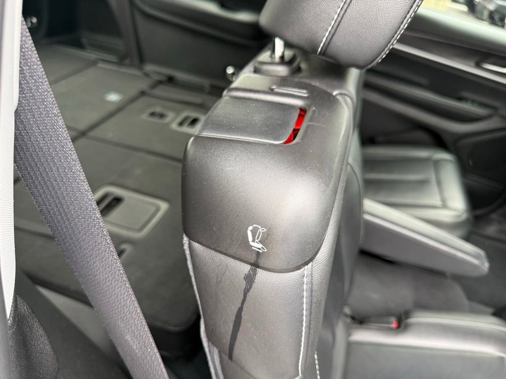 Used 2023 Jeep Grand Cherokee L Limited image 44