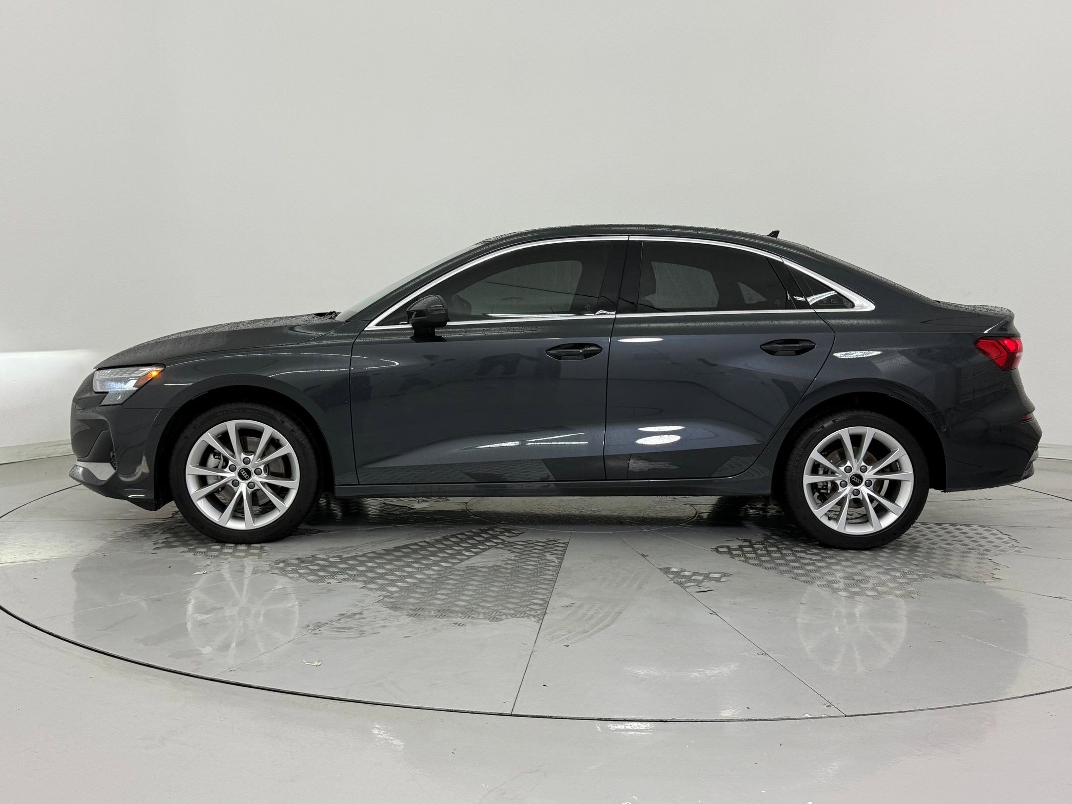 Certified 2025 Audi A3 2.0T Premium Plus w/ Premium Plus Package image 2