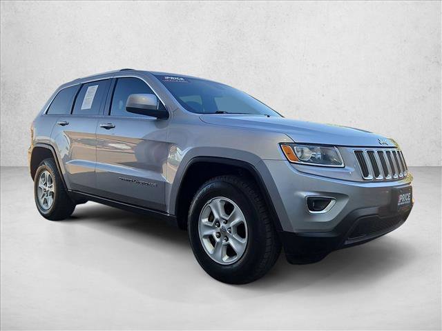 Used 2016 Jeep Grand Cherokee Laredo w/ Quick Order Package 23E AWD/4WD image 3