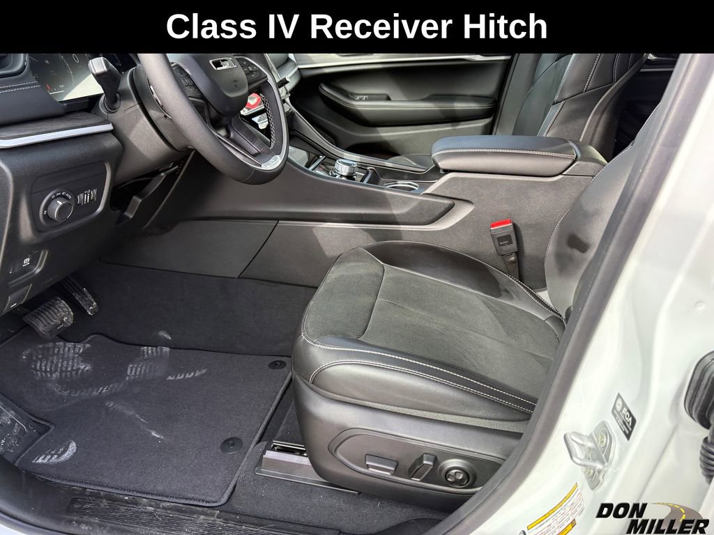 New 2026 Jeep Grand Cherokee Altitude image 11