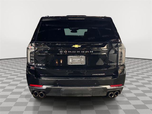 Used 2025 Chevrolet Suburban Premier image 4