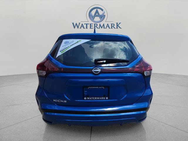 Used 2025 Nissan Kicks Play S FWD image 4