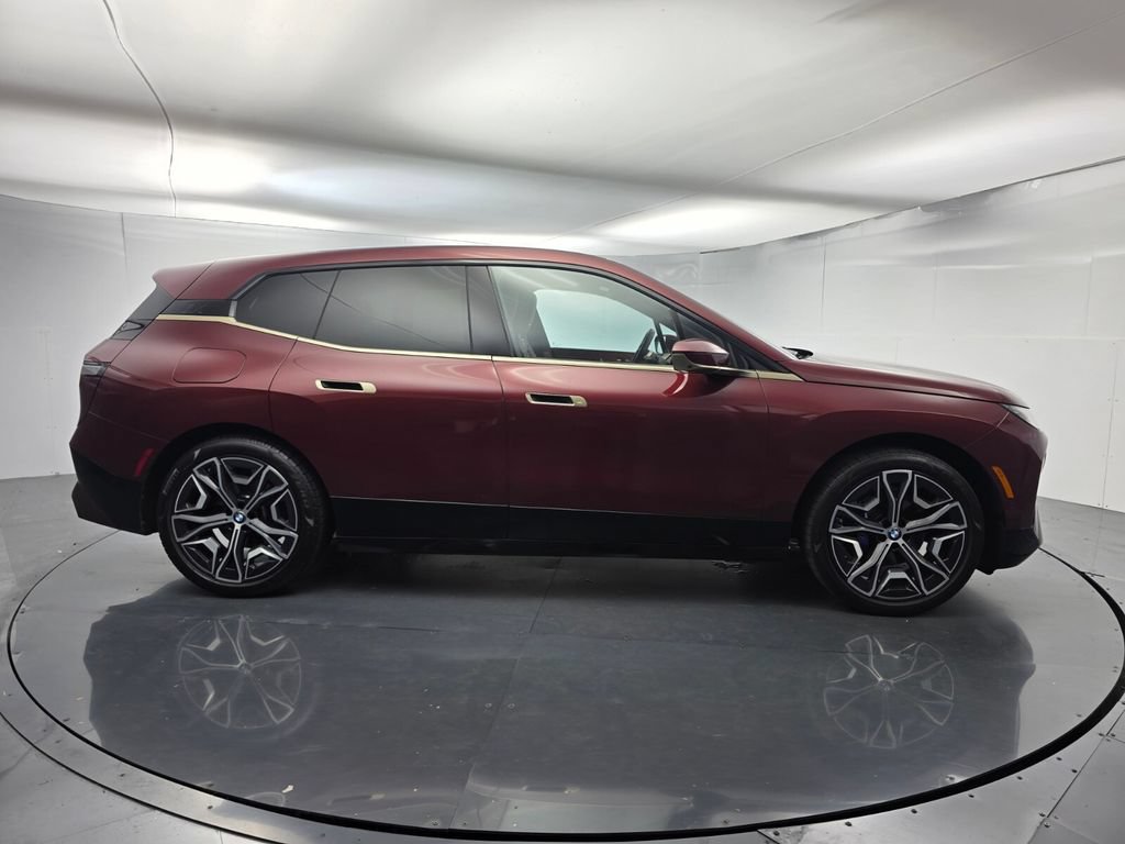 Used 2023 BMW iX M60 AWD/4WD video 3
