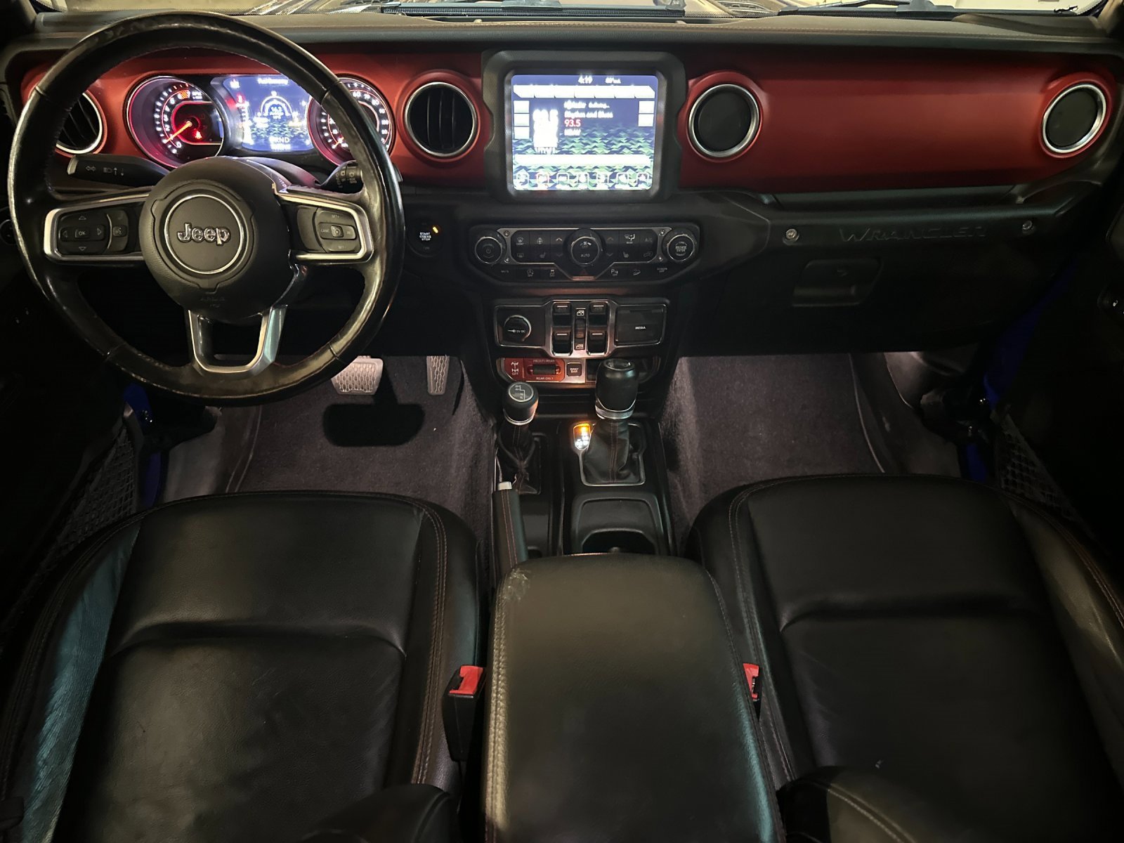 Used 2018 Jeep Wrangler Unlimited Rubicon image 12