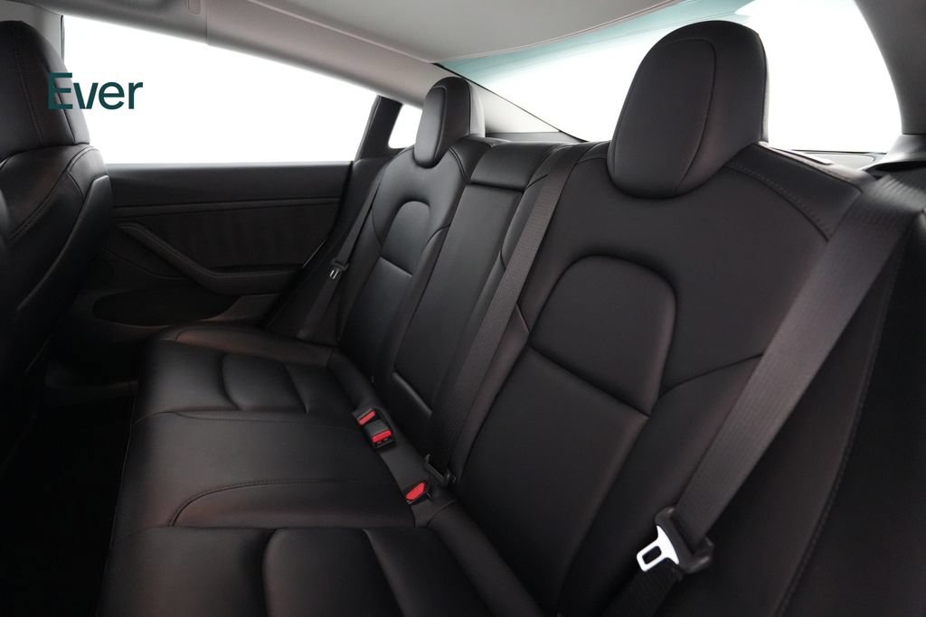 Used 2022 Tesla Model 3 Long Range AWD/4WD image 22