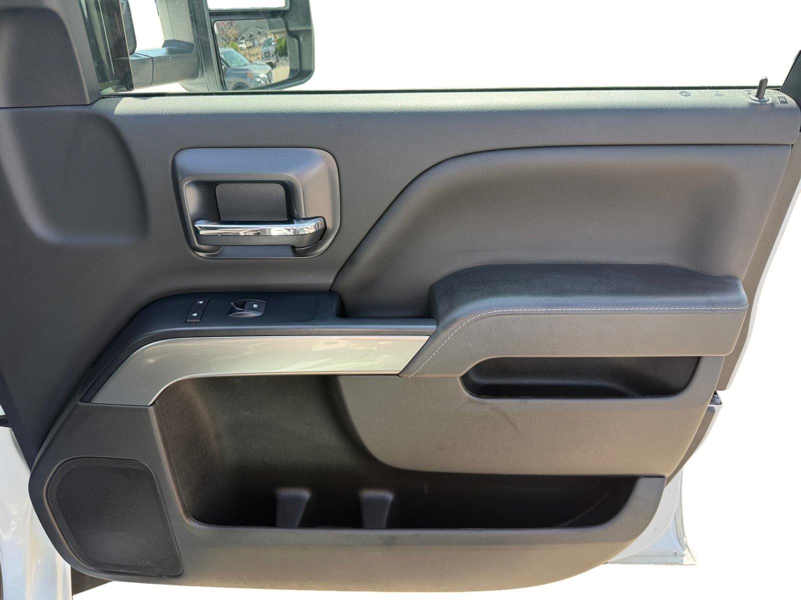 Used 2019 Chevrolet Silverado 2500 LT w/ All Star Edition AWD/4WD image 24