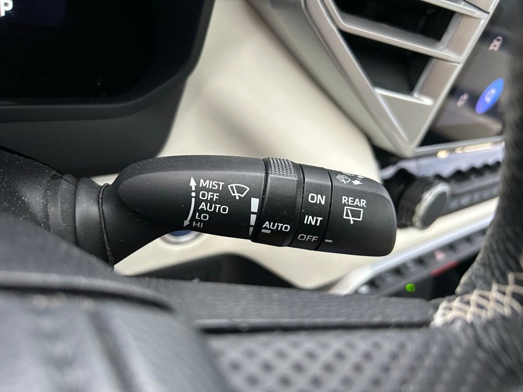 Used 2024 Toyota Sequoia Capstone image 23