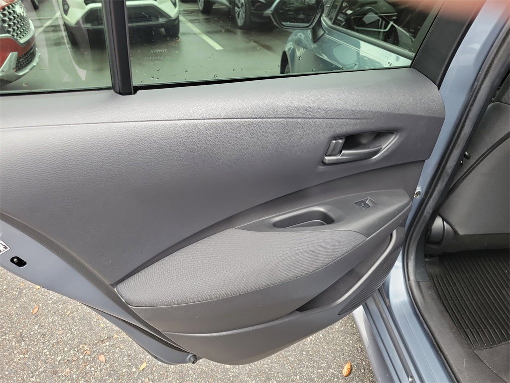 Used 2022 Toyota Corolla LE image 37