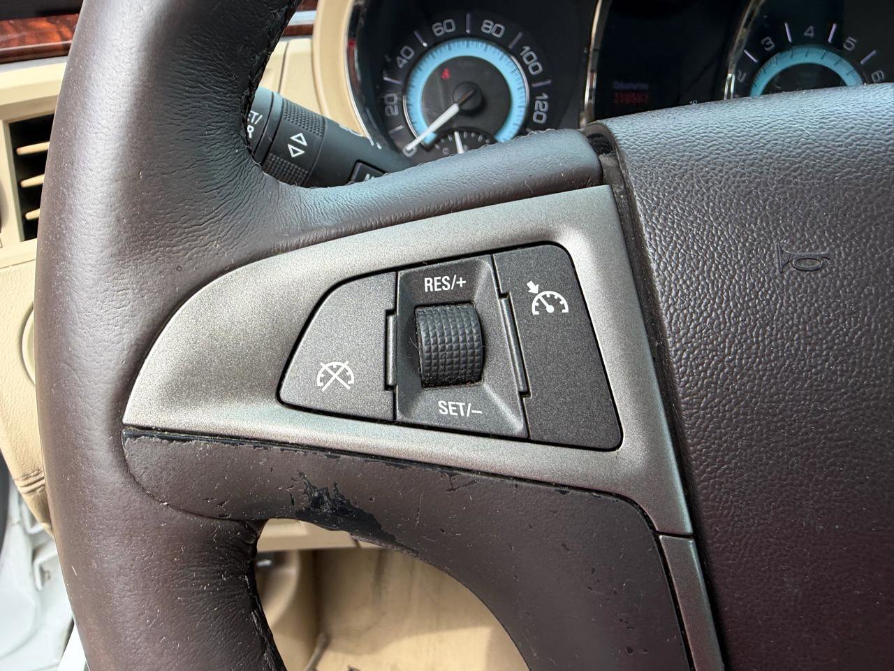 Used 2012 Buick LaCrosse Leather FWD image 24