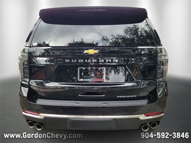 New 2025 Chevrolet Suburban Premier image 5