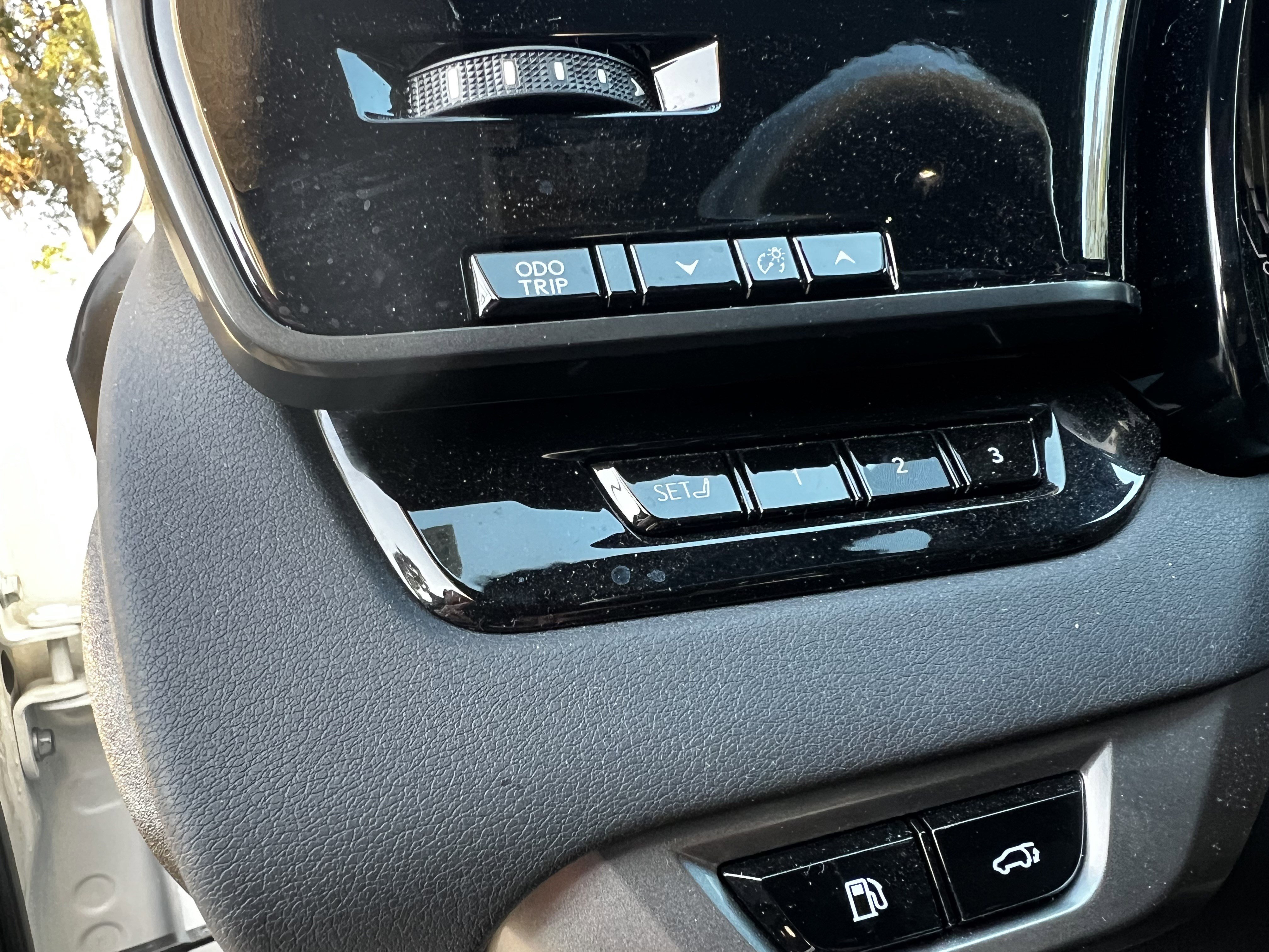 Used 2024 Lexus RX 350 FWD image 17