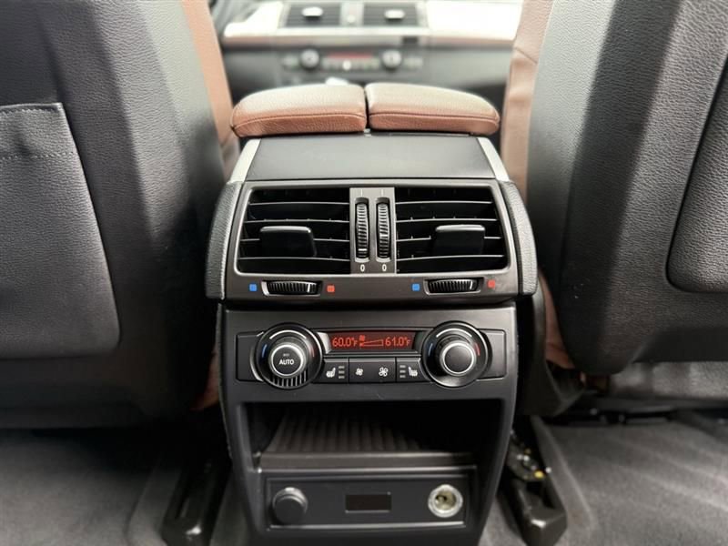 Used 2012 BMW X5 xDrive35i image 23