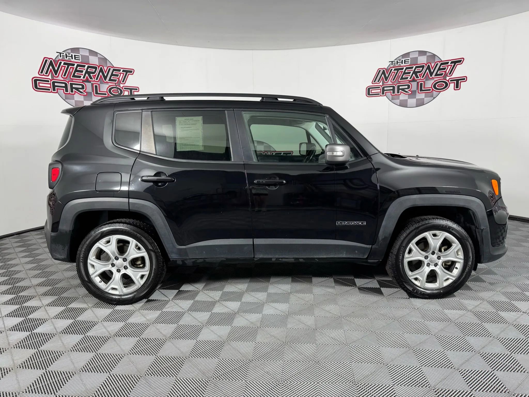 Used 2019 Jeep Renegade Limited w/ UConnect 8.4 Nav Group image 8