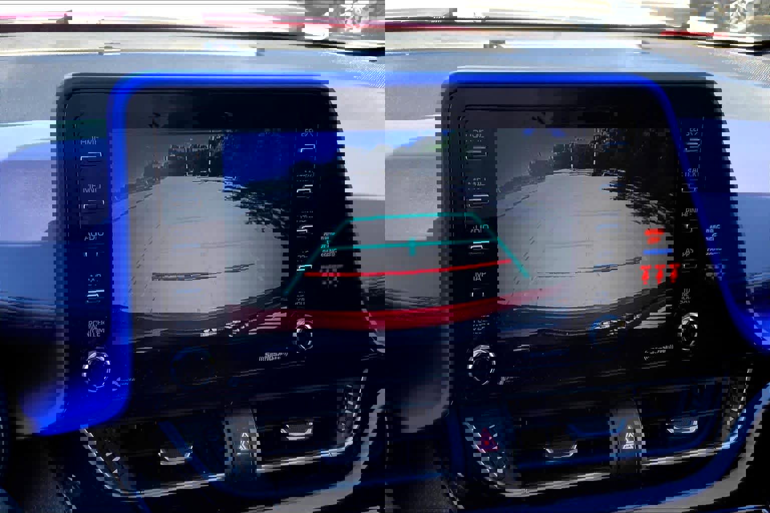 Used 2020 Toyota C-HR XLE FWD image 28