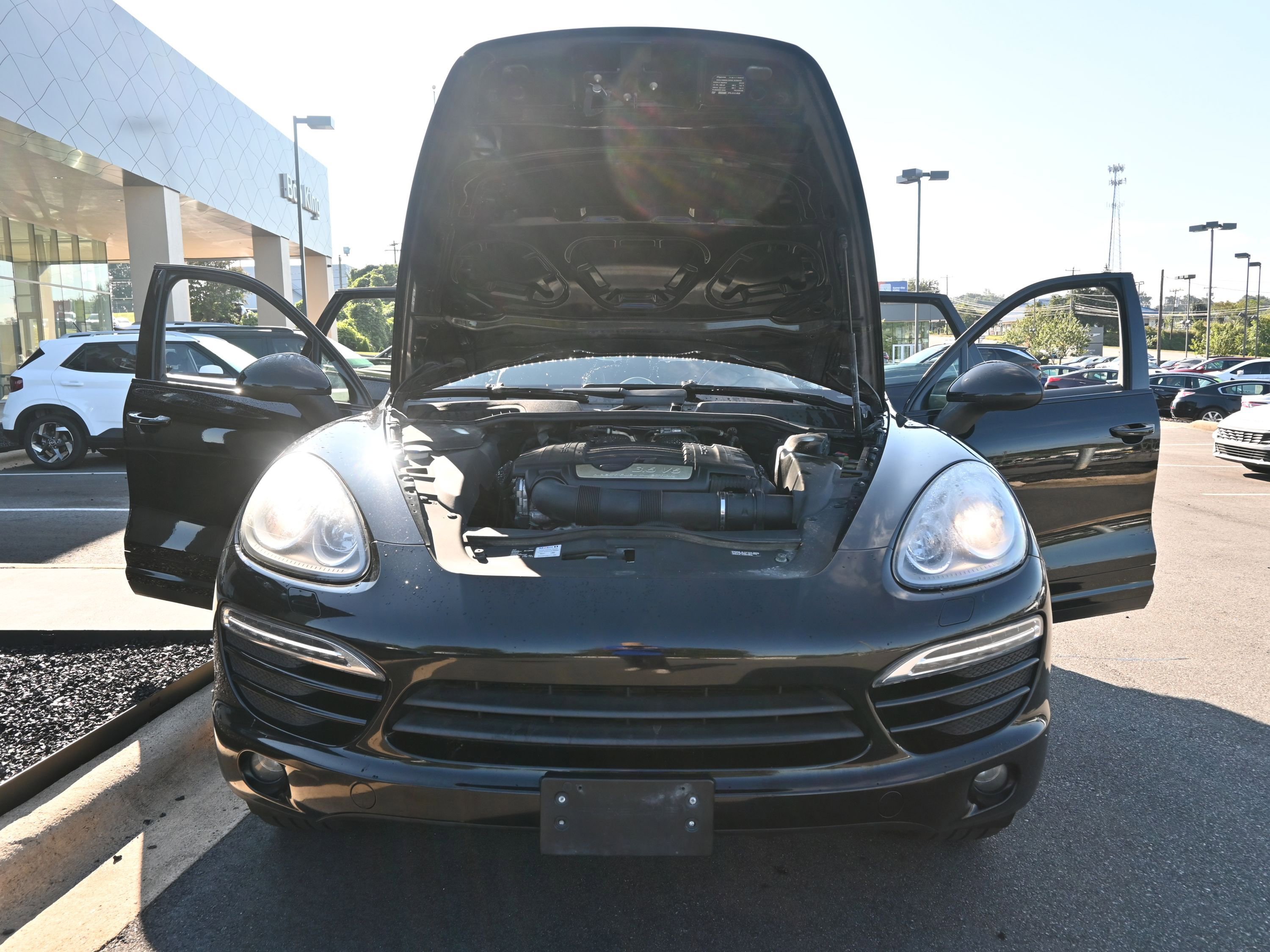 Used 2014 Porsche Cayenne image 11