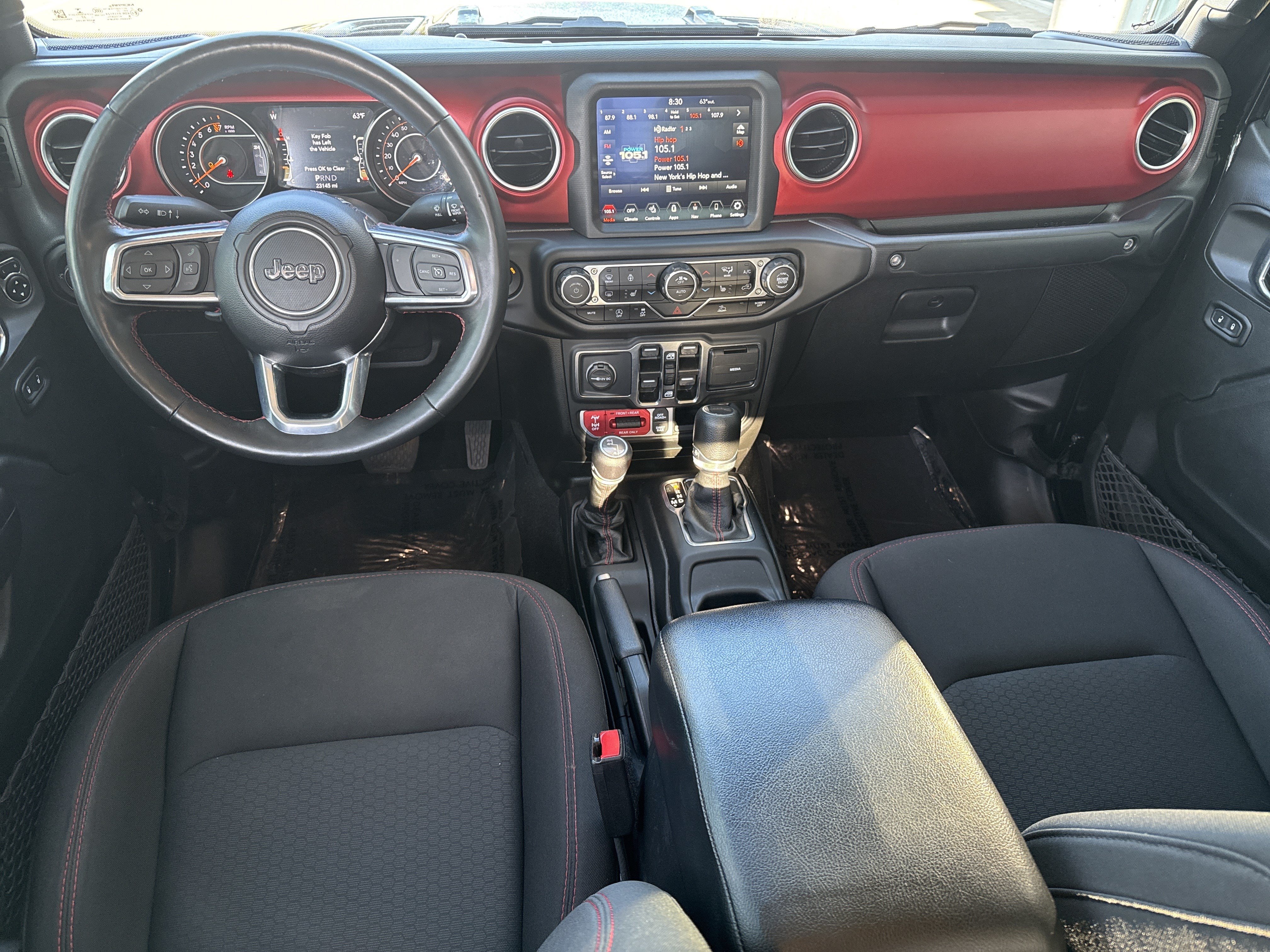 Used 2023 Jeep Gladiator Rubicon w/ Cold Weather Group AWD/4WD image 4