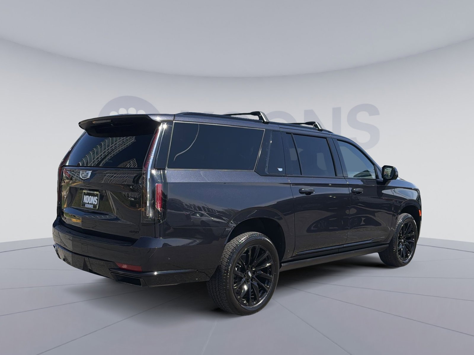 Used 2024 Cadillac Escalade ESV Sport w/ LPO, ONYX Package image 7