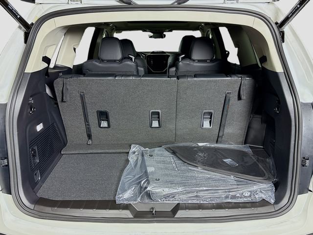 New 2025 Subaru Ascent Limited image 27