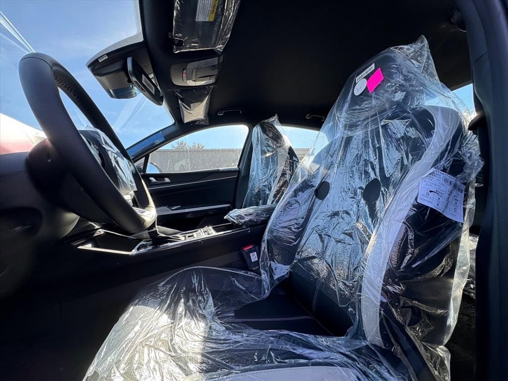 New 2026 Kia K5 GT-Line image 11