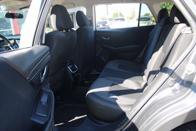 Used 2022 Subaru Outback Premium image 17