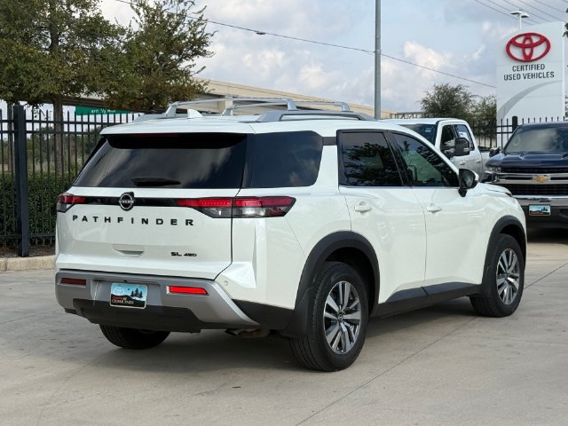 Used 2024 Nissan Pathfinder SL w/ Lighting Package (N92) AWD/4WD image 6