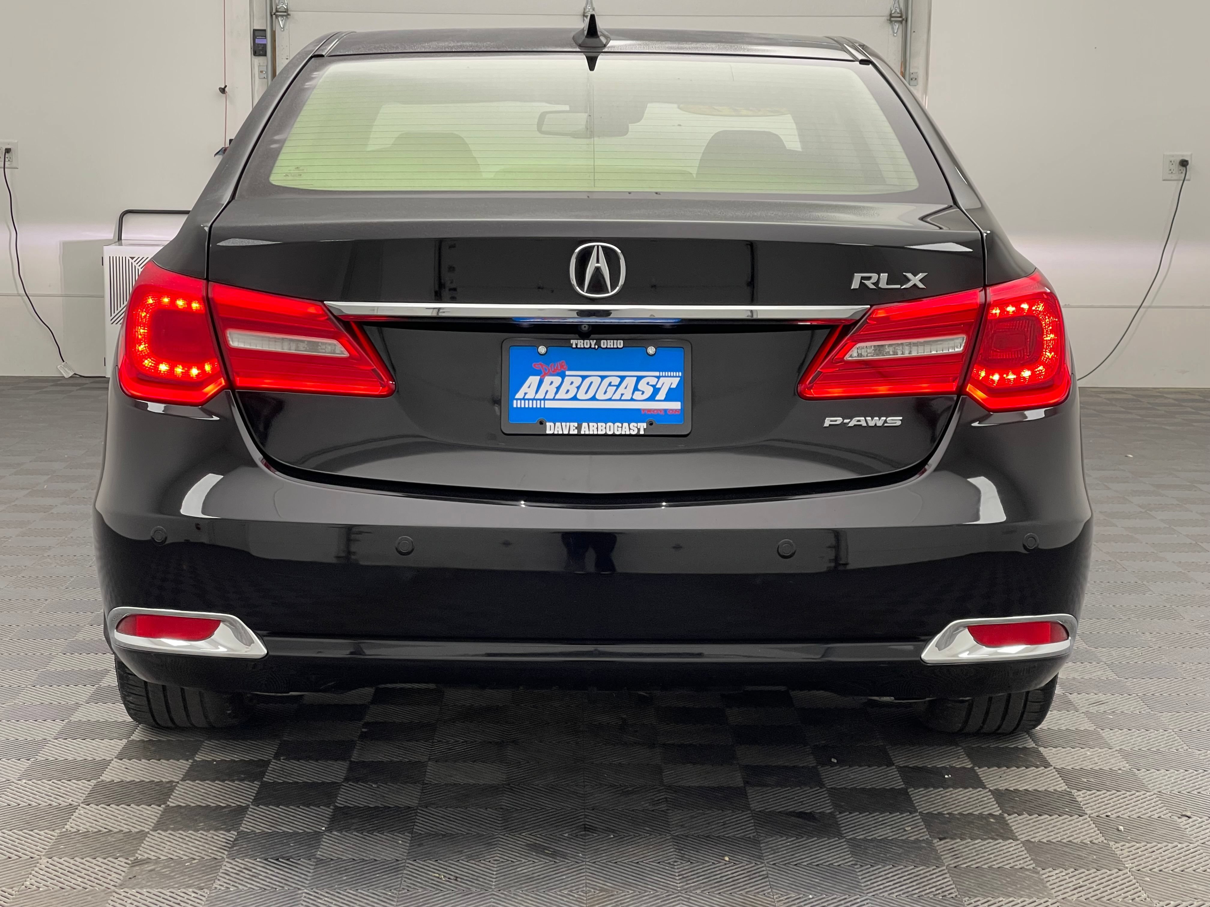 Used 2017 Acura RLX w/ Advance Package FWD image 9