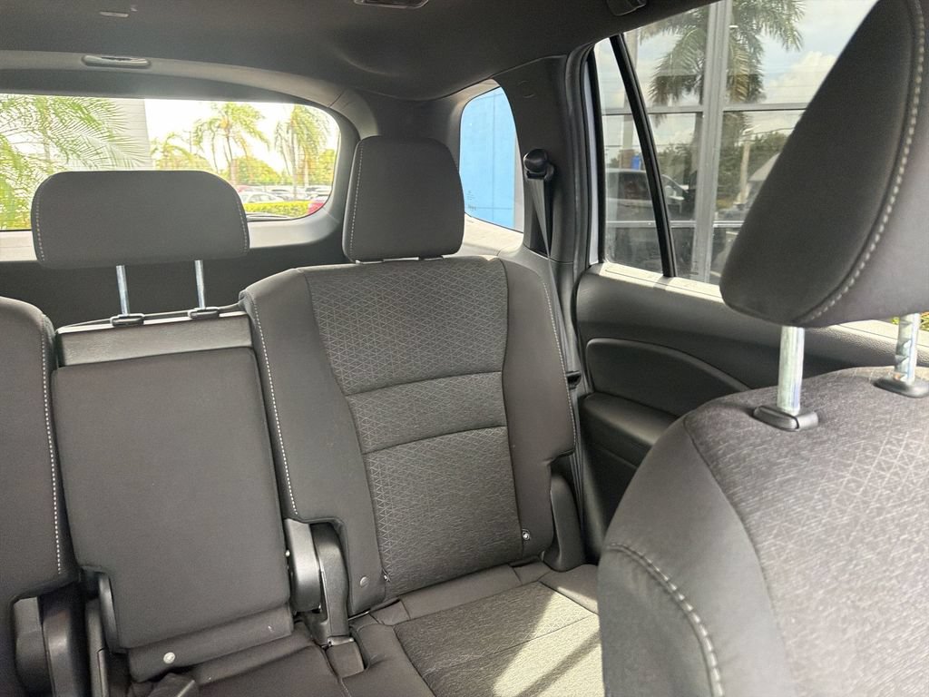 Certified 2020 Honda Passport Sport image 15