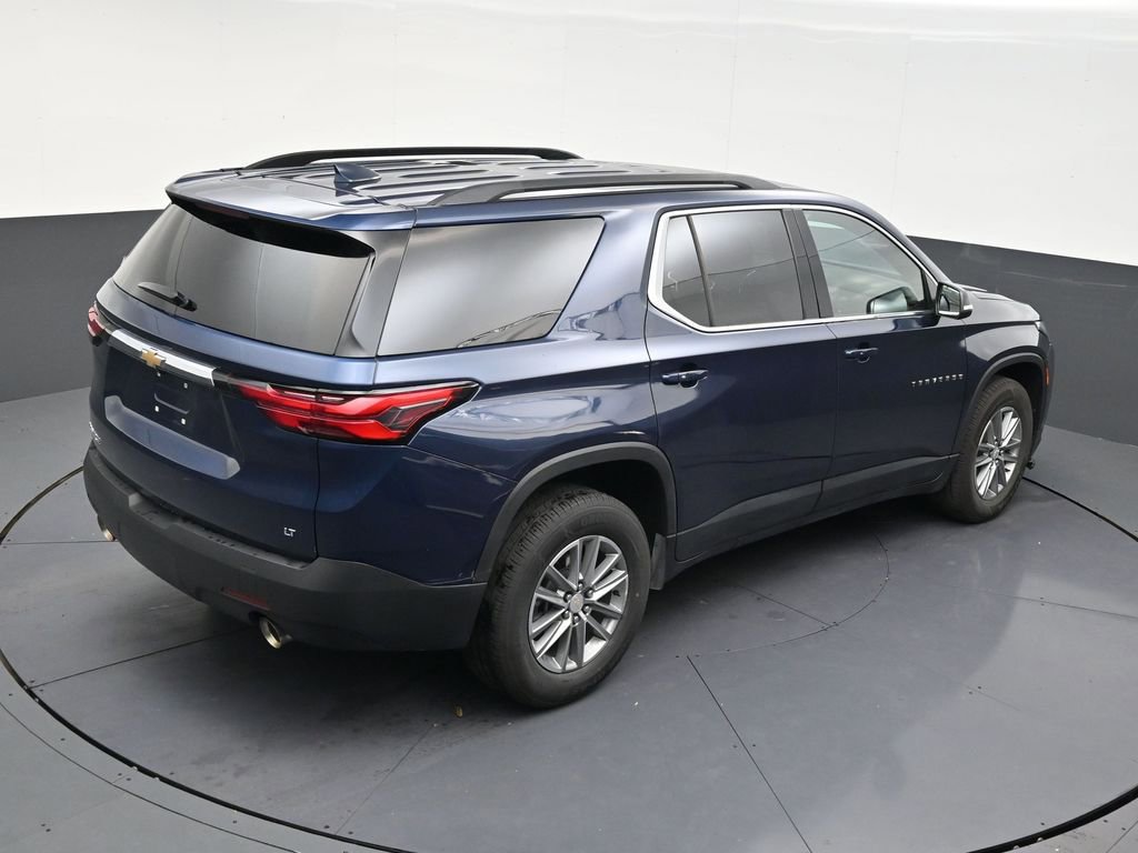 Used 2023 Chevrolet Traverse LT FWD image 16