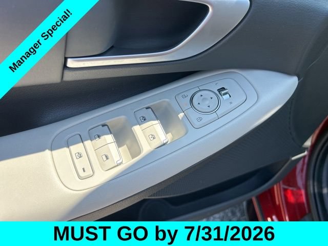Used 2025 Hyundai Sonata SEL FWD image 13