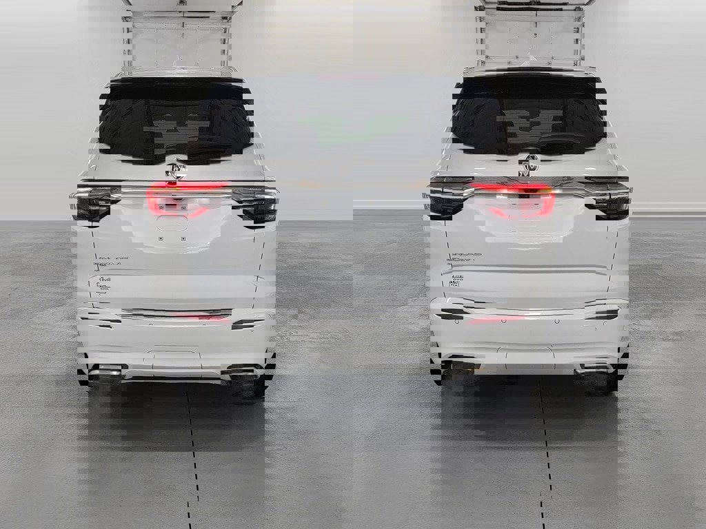 Used 2020 Buick Enclave Avenir w/ Avenir Technology Package image 7