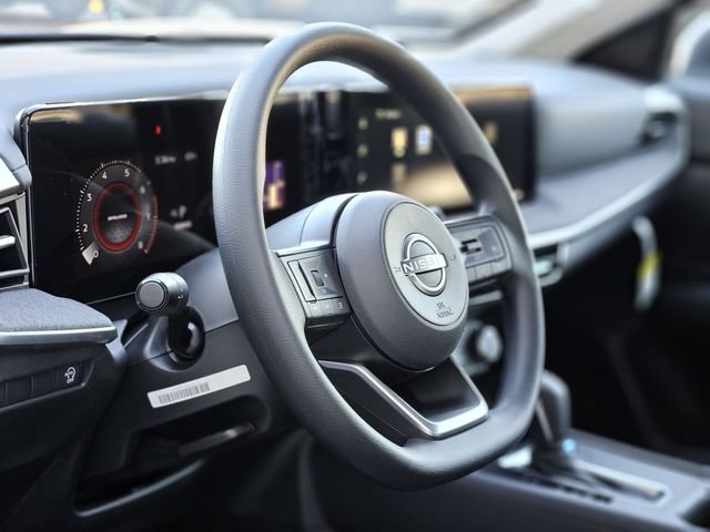 New 2026 Nissan Kicks S image 11