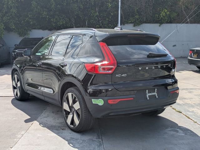 Certified 2023 Volvo XC40 Recharge Plus image 5