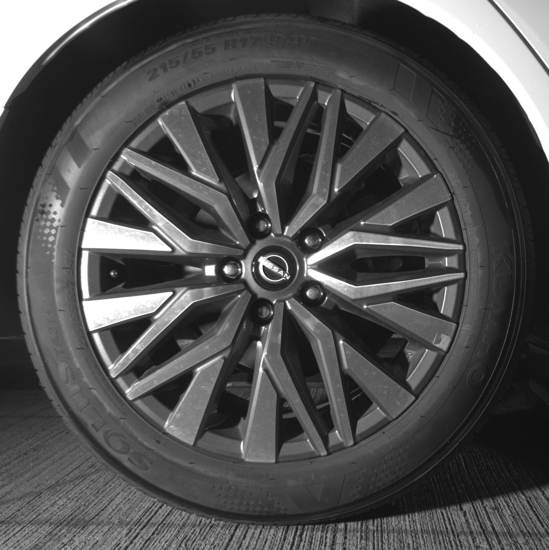Used 2025 Nissan Altima 2.5 SV FWD image 15
