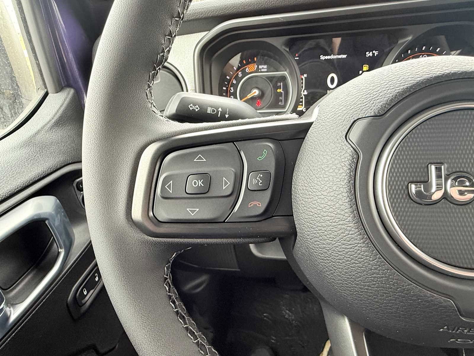 New 2026 Jeep Gladiator Sport AWD/4WD image 8