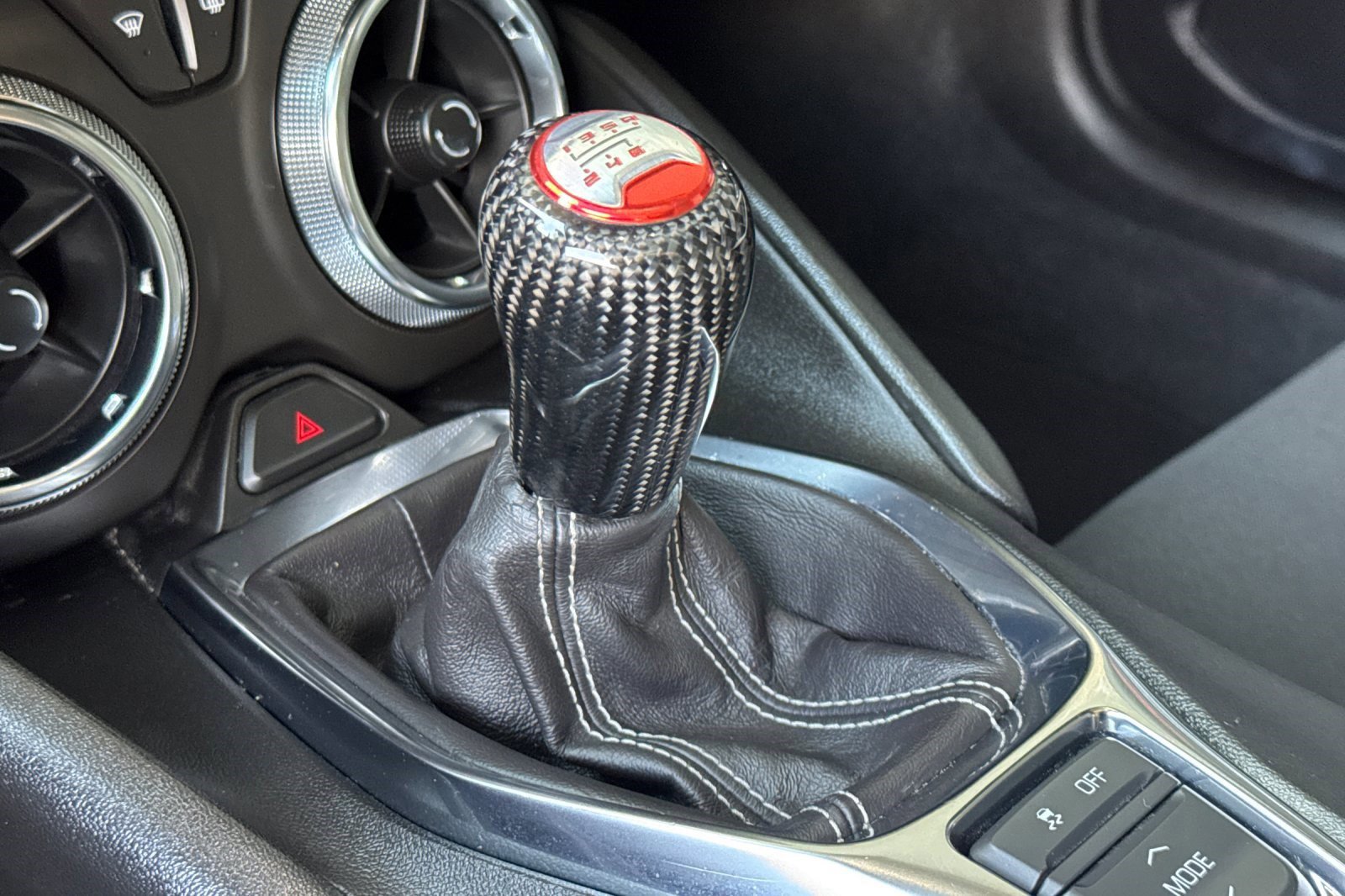 Used 2022 Chevrolet Camaro LT w/ RS Package image 19