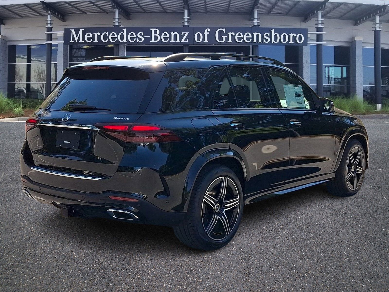 New 2026 Mercedes-Benz GLE 450 4MATIC image 3