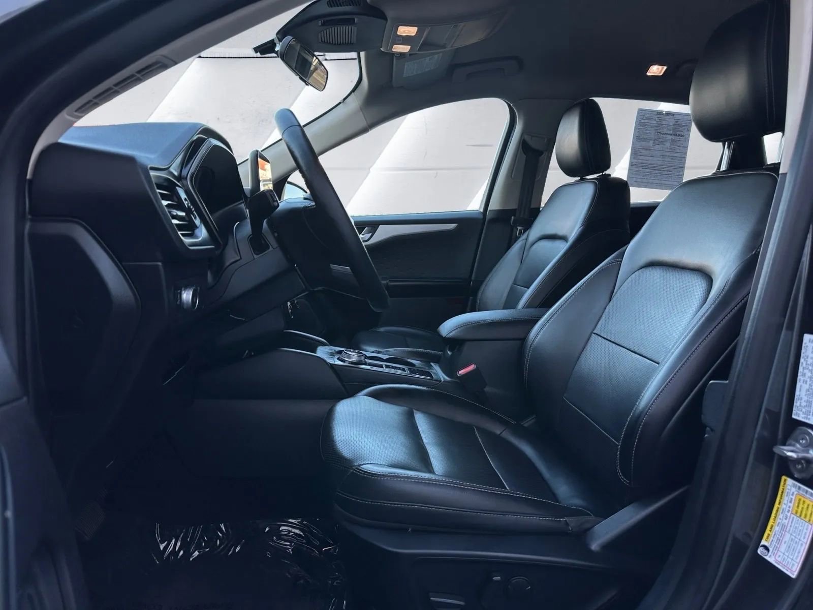 Used 2020 Ford Escape SEL image 9