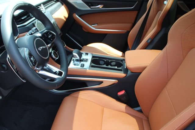 New 2026 Jaguar F-PACE R-Dynamic S image 19