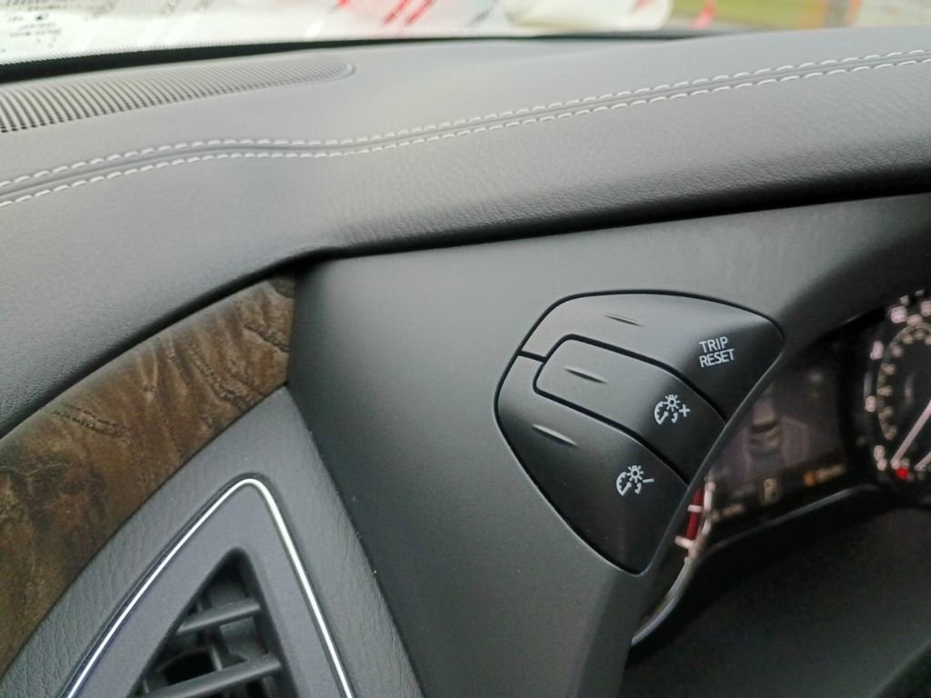 Used 2024 INFINITI QX80 Premium Select w/ Cargo Package image 48